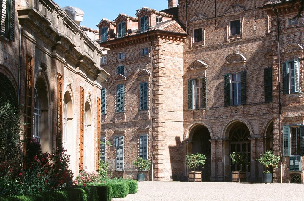 Marchesi Alfieri - Cantine E Ospitalita San Martino Alfieri Luaran gambar