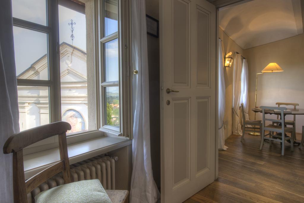 Marchesi Alfieri - Cantine E Ospitalita San Martino Alfieri Bilik gambar