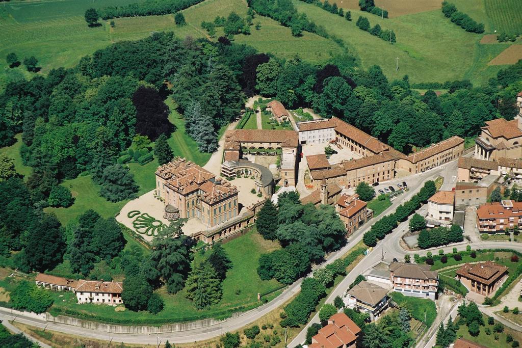 Marchesi Alfieri - Cantine E Ospitalita San Martino Alfieri Luaran gambar